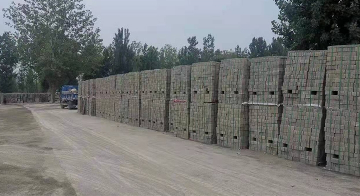 水泥磚發貨區